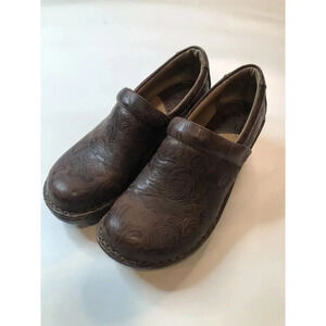 BOC Born Concepts Clogs Size 8.5 Womens Shoes Brown Embossed Floral Tooled Vegan